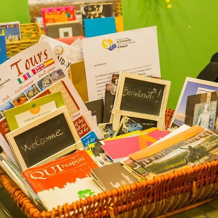Bed & Breakfast Piazza Dante เนเปิลส์ ภายนอก รูปภาพ