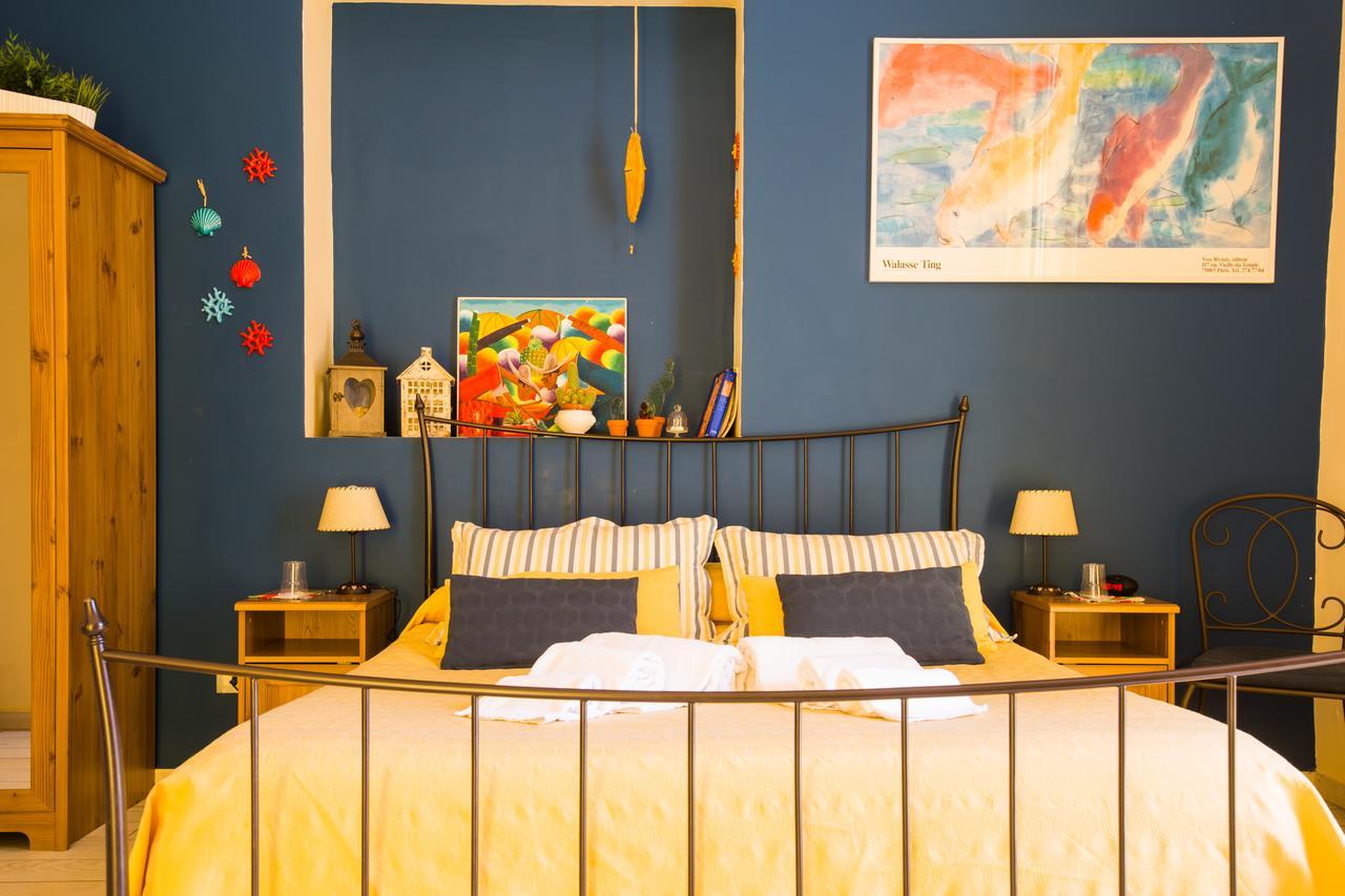 Bed & Breakfast Piazza Dante เนเปิลส์ ภายนอก รูปภาพ