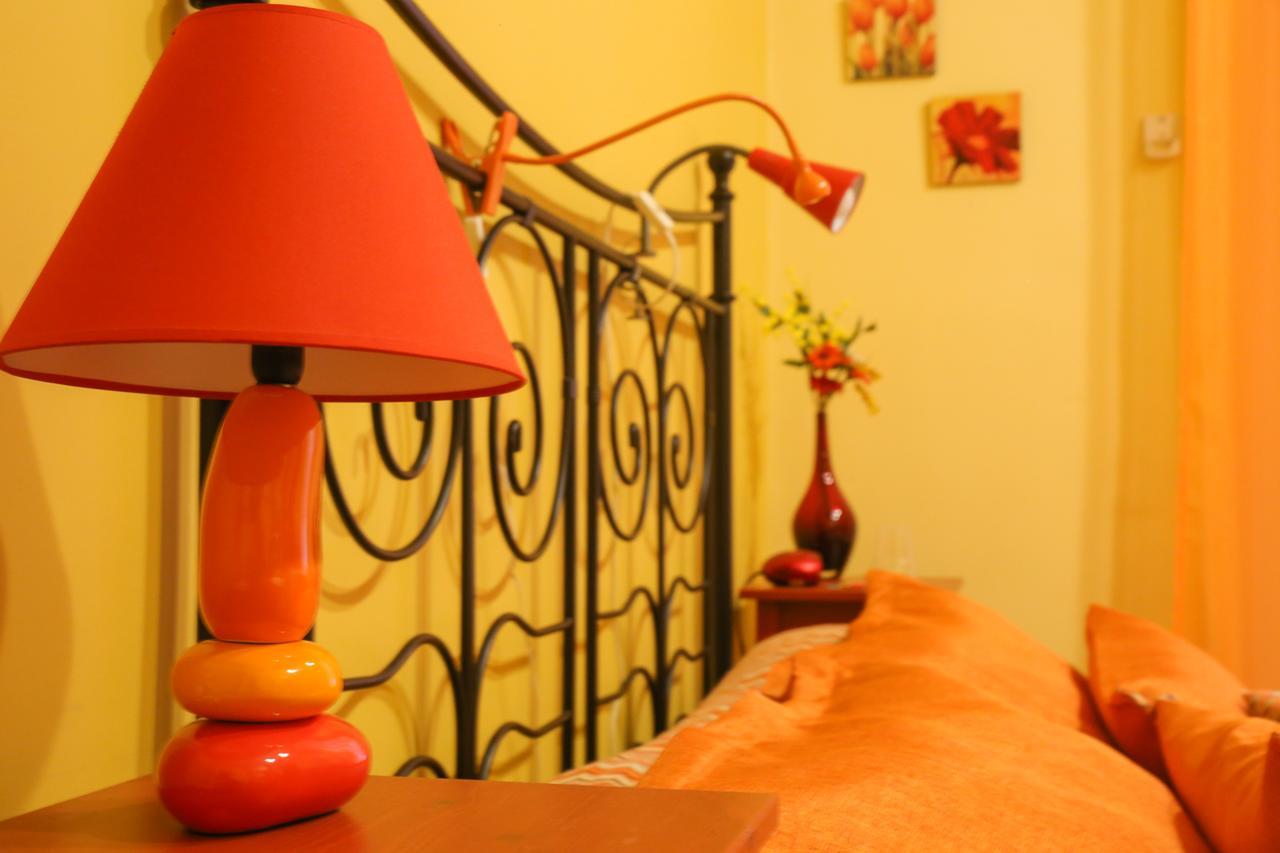 Bed & Breakfast Piazza Dante เนเปิลส์ ภายนอก รูปภาพ